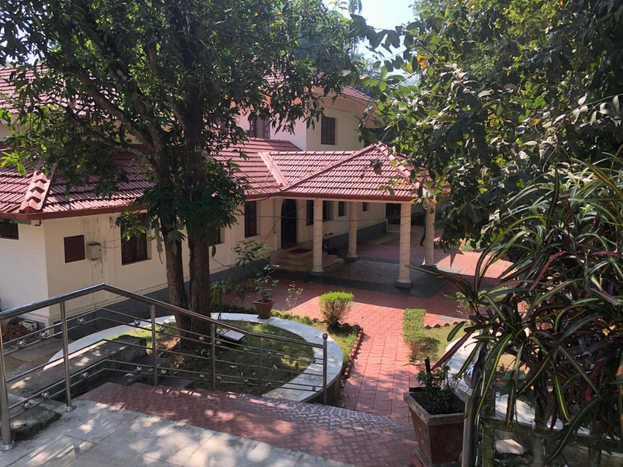 Ayuryogashram Heritage Thrissur Екстер'єр фото